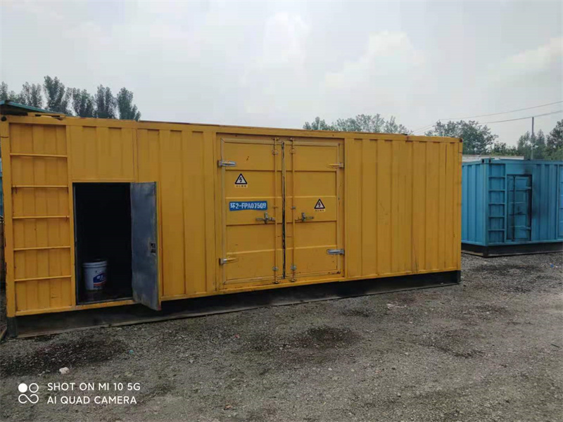 龙凤200KW柴油发电机组需要配备什么型号的电缆线？