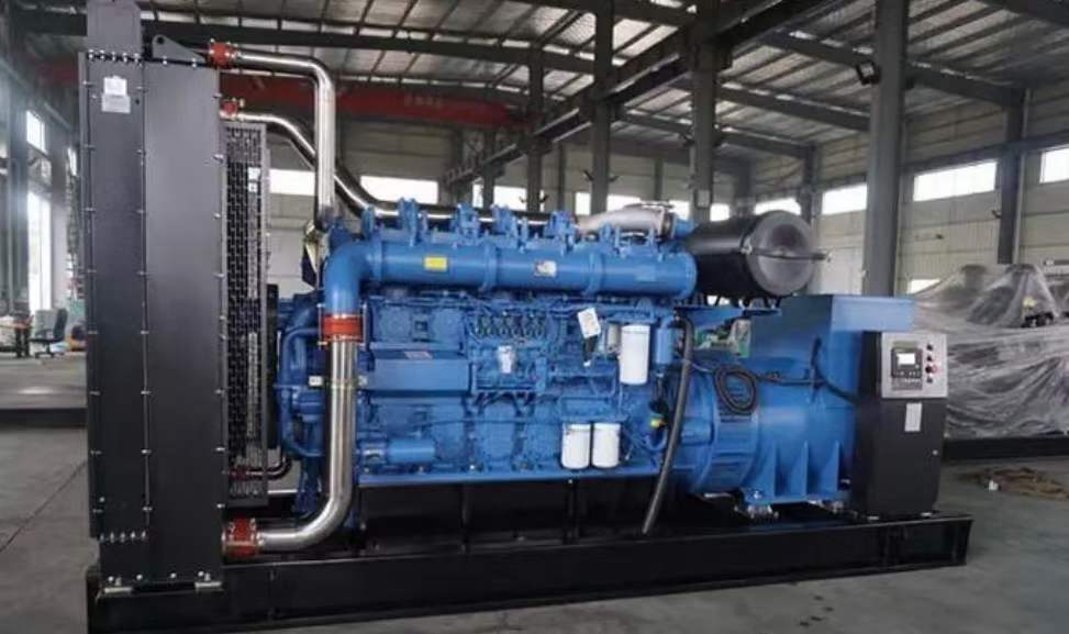 龙凤如何选择适合的 500kW 柴油发电机组?