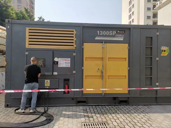 龙凤500KW发电机组冬季应该配多大的启动电瓶？