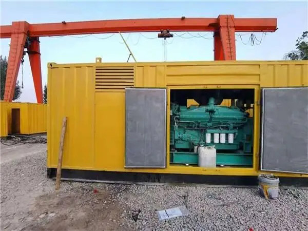 龙凤冬季低温环境下，500KW发电机组应该选择什么类型的启动电瓶？